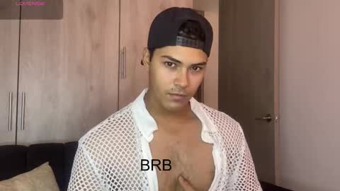 Dylan  independent model  online show from 02.26.25