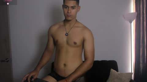 Dylan  independent model  online show from 03.31.26