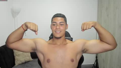 Dylan  independent model  online show from 08.05.26