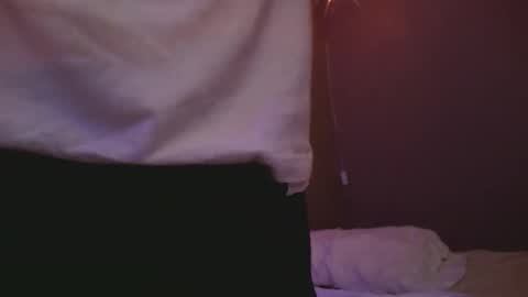 iamhereandnow online show from 10.03.25