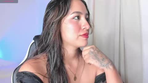 Lara online show from 04.15.26