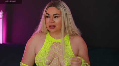 Snapshot of iamlila chatting on 12.11.24 Lila online show from 12.11.24