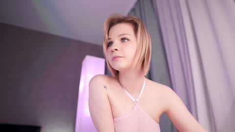 Nina  online show from 01.21.25