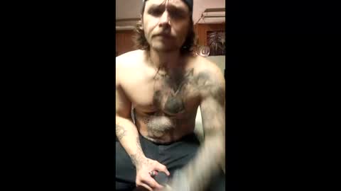 Snapshot of iamwolve chatting on 04.06.26 iamwolve online show from 04.06.26