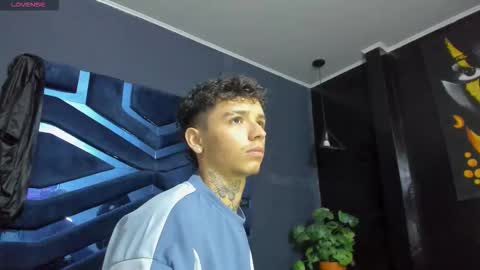 IAN CASTILLO online show from 01.16.26