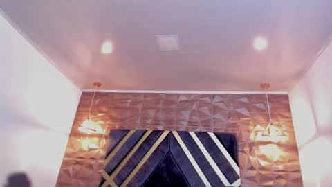 Snapshot of ian_castillo_ chatting on 02.04.26 IAN CASTILLO online show from 02.04.26