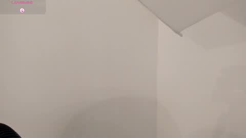 Snapshot of ian_castillo_ chatting on 02.13.26 IAN CASTILLO online show from 02.13.26