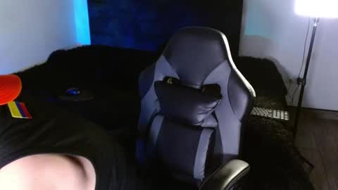 Ian Davis online show from 03.28.26