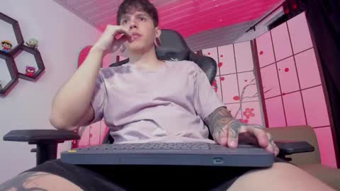 Ian online show from 10.13.25