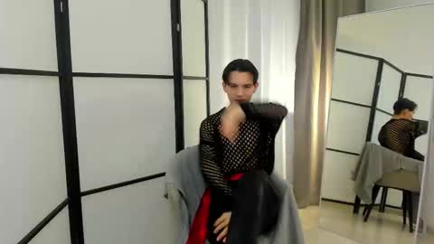 ian online show from 03.05.26