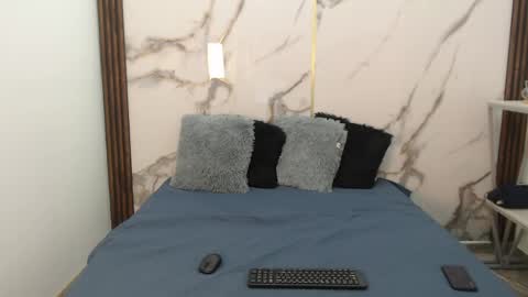 ian_storm online show from 04.23.26