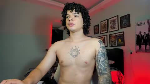 Snapshot of ian_versace chatting on 05.16.26 Andres online show from 05.16.26