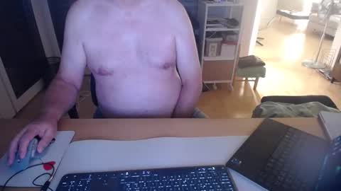 iandy12 online show from 09.08.25