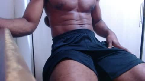 Snapshot of ianrashatxxx chatting on 07.23.26 Ian Rashad online show from 07.23.26