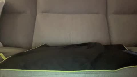 Snapshot of ic987 chatting on 10.31.25 ic987 online show from 10.31.25