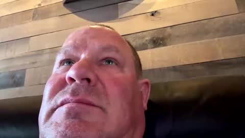 icanmakeyousquirt69 online show from 04.22.26