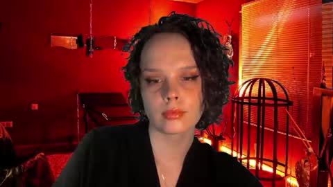 Snapshot of icecreamamy chatting on 12.05.25 Nina online show from 12.05.25