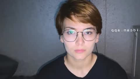 Snapshot of iceeheart chatting on 09.16.25 Ksenia online show from 09.16.25