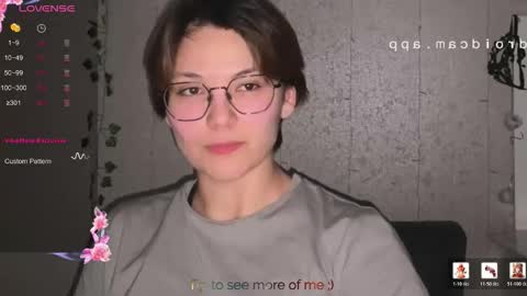 Snapshot of iceeheart chatting on 04.09.26 Ksenia online show from 04.09.26