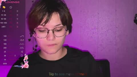 Snapshot of iceeheart chatting on 04.10.26 Ksenia online show from 04.10.26