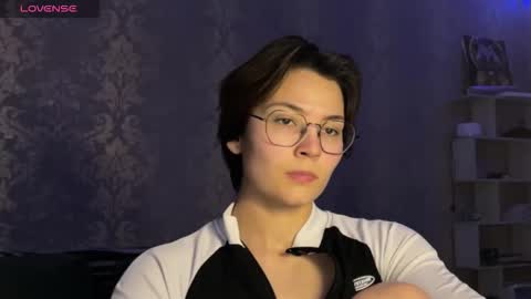 Snapshot of iceeheart chatting on 04.15.26 Ksenia online show from 04.15.26