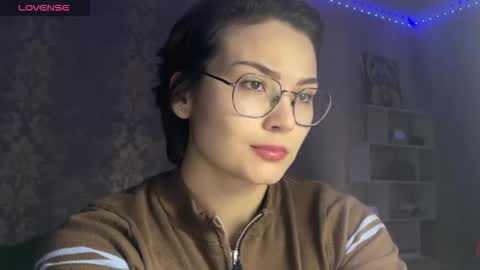 Snapshot of iceeheart chatting on 05.10.26 Ksenia online show from 05.10.26