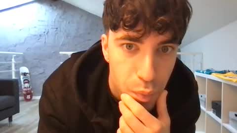 icyninesix online show from 01.03.25