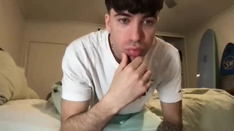 icyninesix online show from 02.16.25