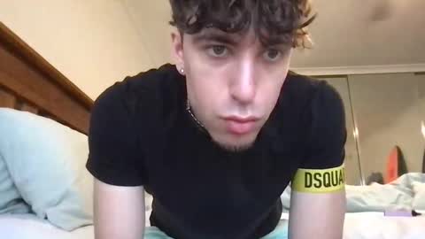 icyninesix online show from 03.02.25