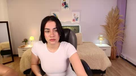 Icy online show from 04.30.26