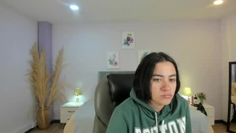 Snapshot of icysweetcam chatting on 06.06.26 Icy online show from 06.06.26