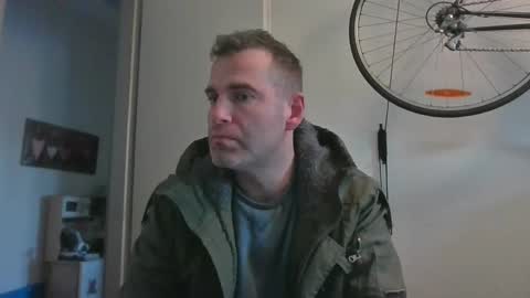 idontknowwhy1 online show from 12.18.24