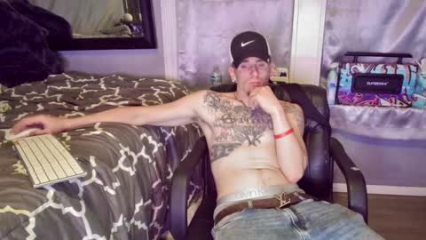 Snapshot of igetherwetter chatting on 01.04.25 Amiri Roue online show from 01.04.25