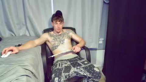 Snapshot of igetherwetter chatting on 02.03.25 Amiri Roue online show from 02.03.25