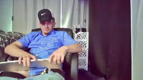 Snapshot of igetherwetter chatting on 02.16.25 Amiri Roue online show from 02.16.25