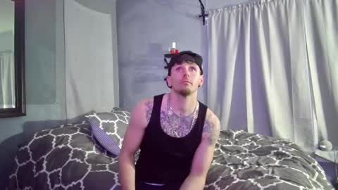 Snapshot of igetherwetter chatting on 03.12.25 Amiri Roue online show from 03.12.25