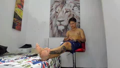 Snapshot of iham_28 chatting on 02.13.25 Iham online show from 02.13.25