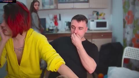 Julia and Mira online show from 12.11.24