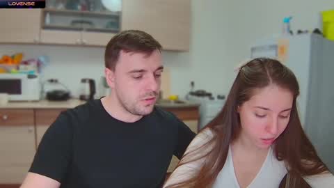 Julia and Mira online show from 01.06.25