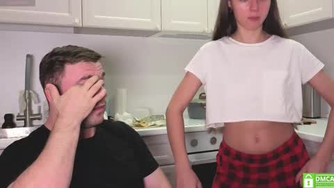 Julia and Mira online show from 09.12.25