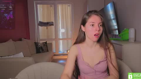 Julia and Mira online show from 05.03.26