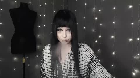 iiiiiiis online show from 04.11.26