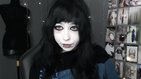 iiiiiiis online show from 04.28.26