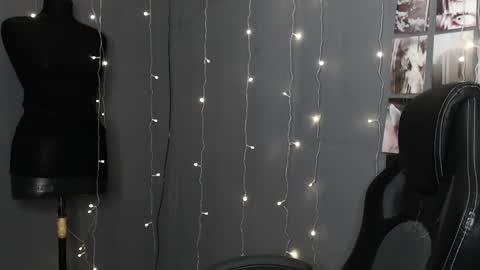 iiiiiiis online show from 05.01.26