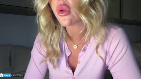 Ivy online show from 09.10.25