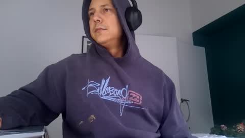 Snapshot of ijustjerk chatting on 10.03.25 ijustjerk online show from 10.03.25