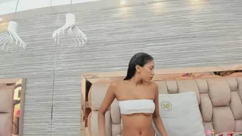 ikia lopez online show from 06.23.26