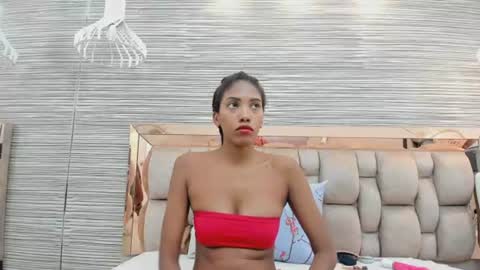 ikia lopez online show from 07.18.26