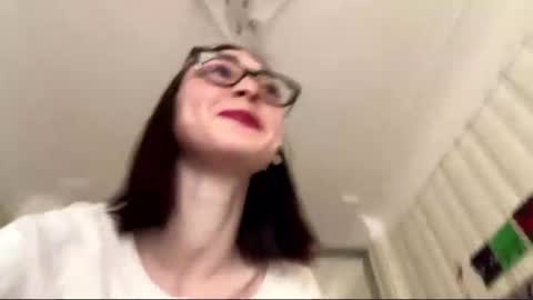 Asya online show from 10.31.25