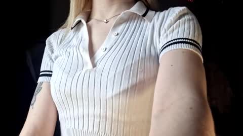 ShyLuna online show from 03.22.26